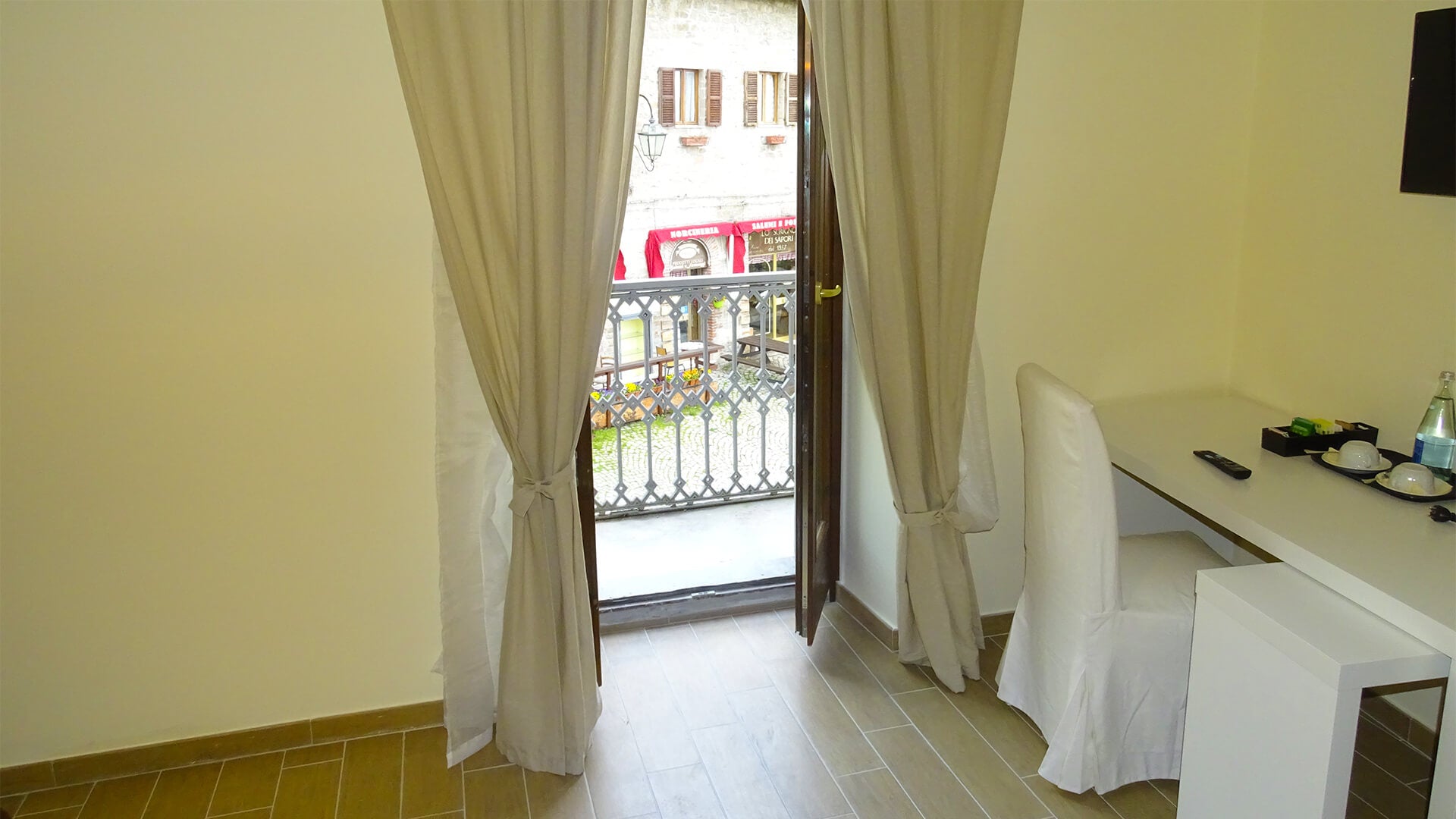 Deluxe room